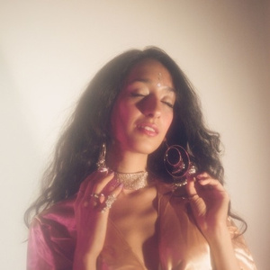 美女内裤㊙️露出奶头的网站
